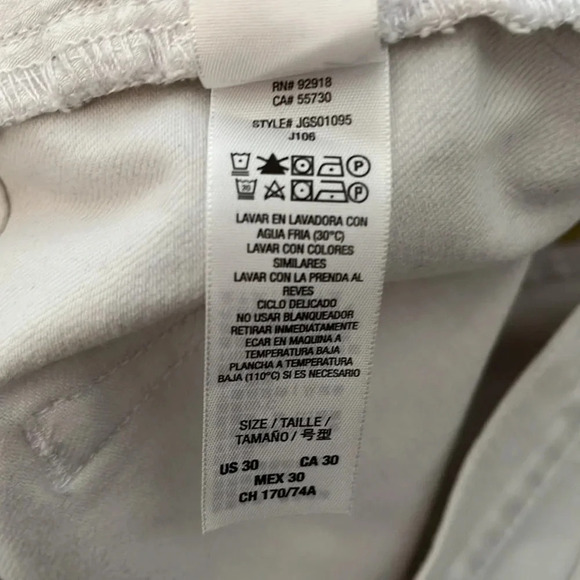 JUICY COUTURE White Low-Rise Denim Jeans, Size 30 - Picture 10 of 10